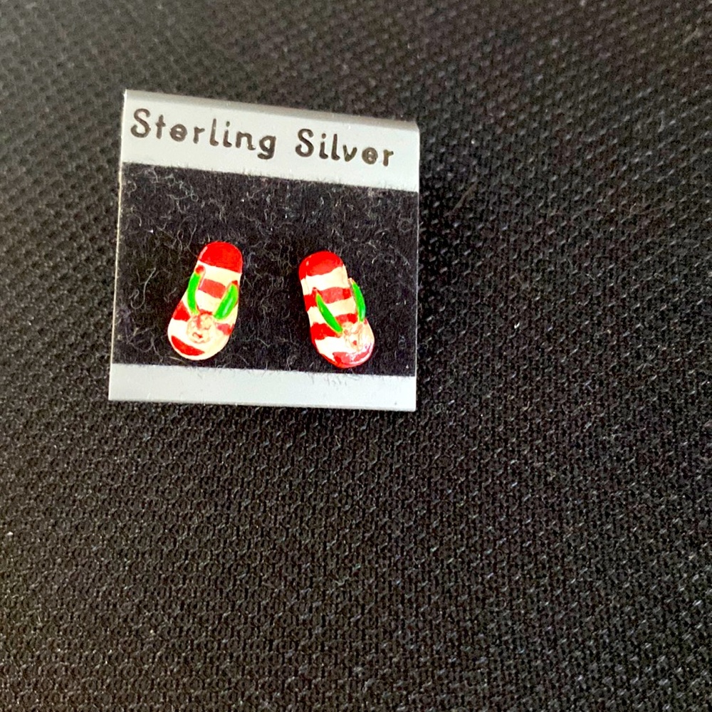 Like new sterling silver flip-flop earrings perfect for the beach